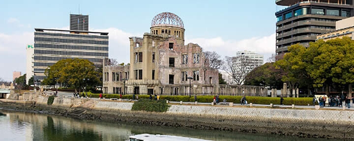 genbakudoom720.jpg